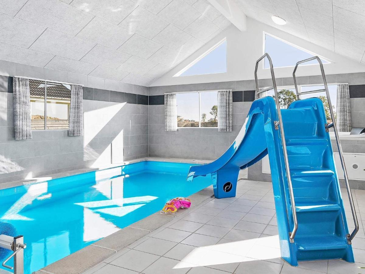 Holiday home 24 Person In Hasselberg *